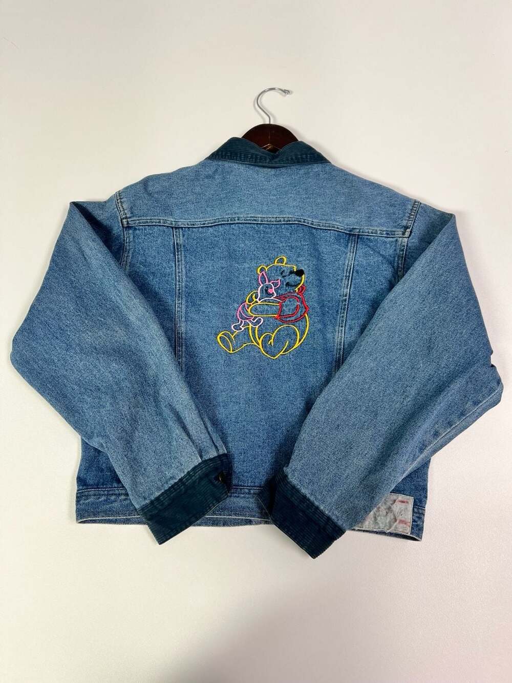Vintage Disney Pooh Denim Jacket Embroidered Winnie the Pooh womens large 0028